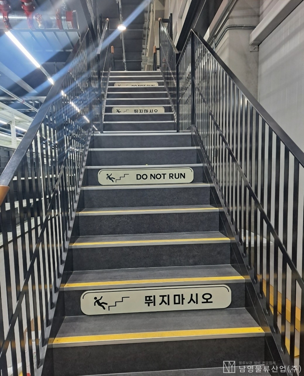 102256227_12.jpg